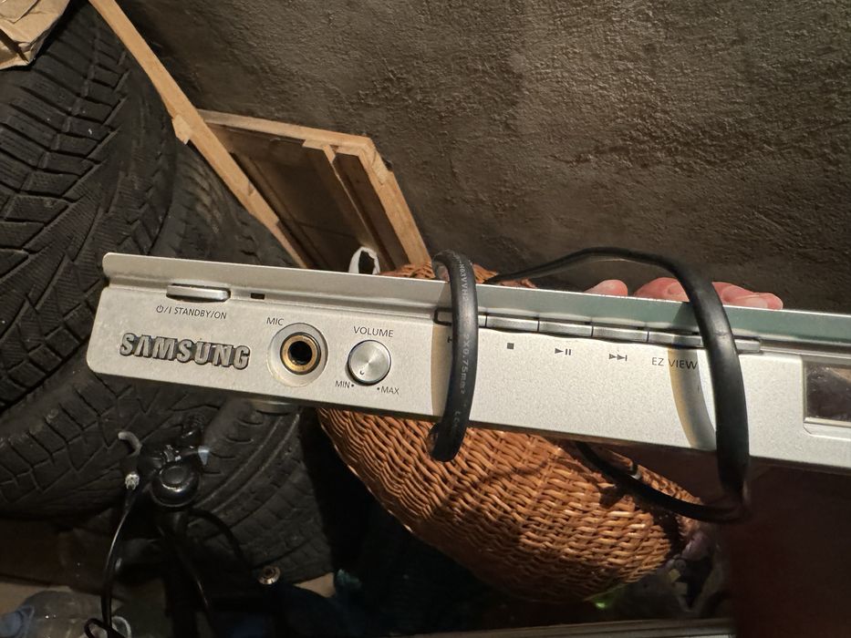 Продам DVD плеєр,програвач Samsung.В робочому стані.