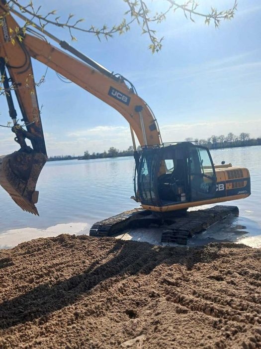 Послуги/оренда екскаватора гусеничного