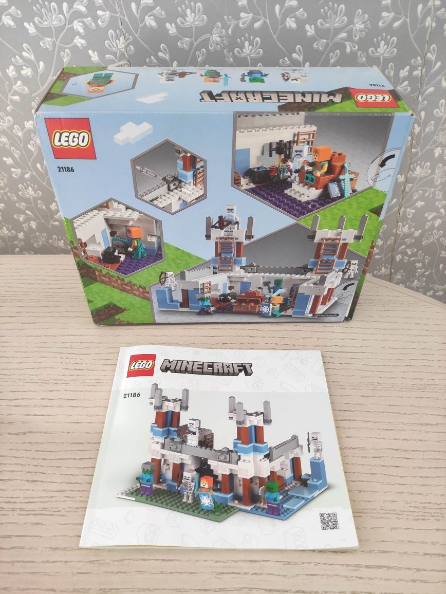 Lego Minecraft 21186, Лего Майнкрафт Крижаний замок