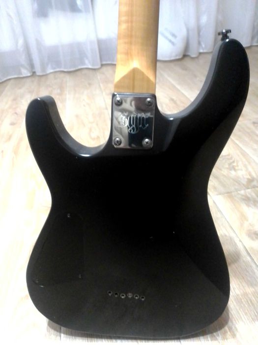 Електрогітара C-1 SGR by Schecter