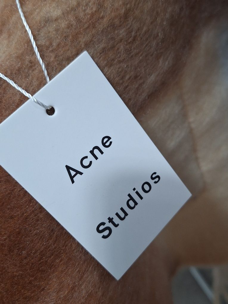 Acne studios szalik