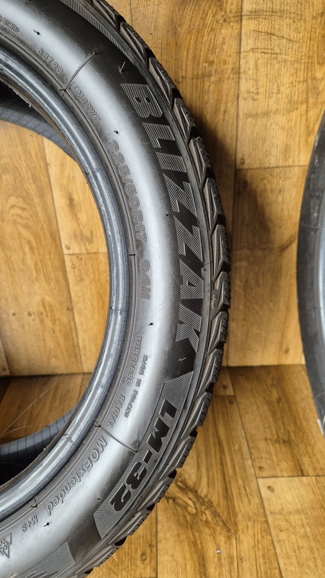 225/50/17 Bridgestone Komplet zima RFT RUNFLAT RSC  7,5mm 17r
