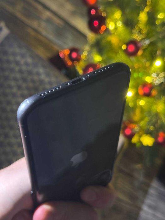 iPhone 11 Чудовий стан. На подарунок під ялинку!