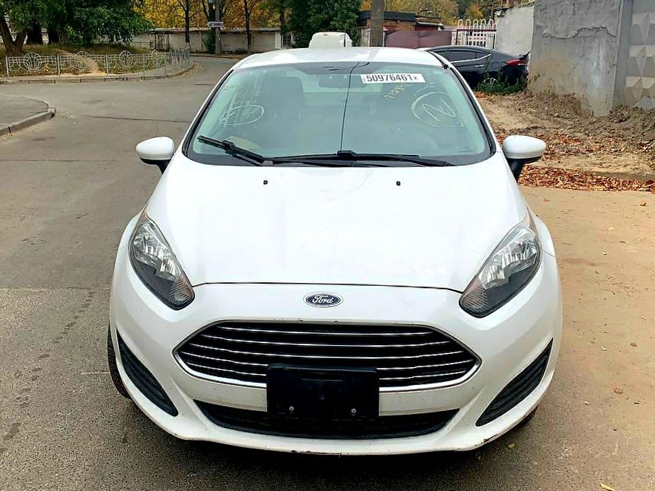 Ford Fiesta mk7 USA мк7 Разборка Фонарь Фара Запчасти США Розборка