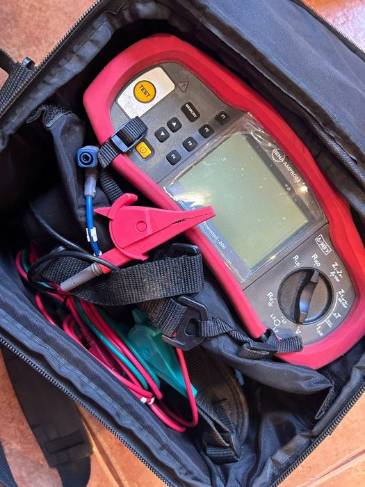 Amprobe 200 , miernik