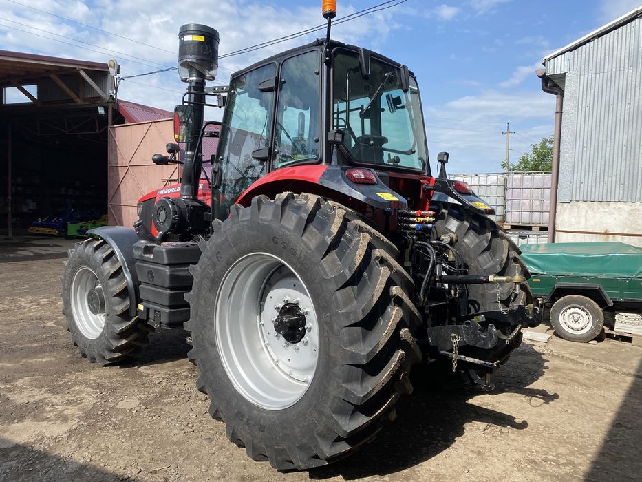 Трактор ворльд WORLD 160 к.с. Китайський трактор