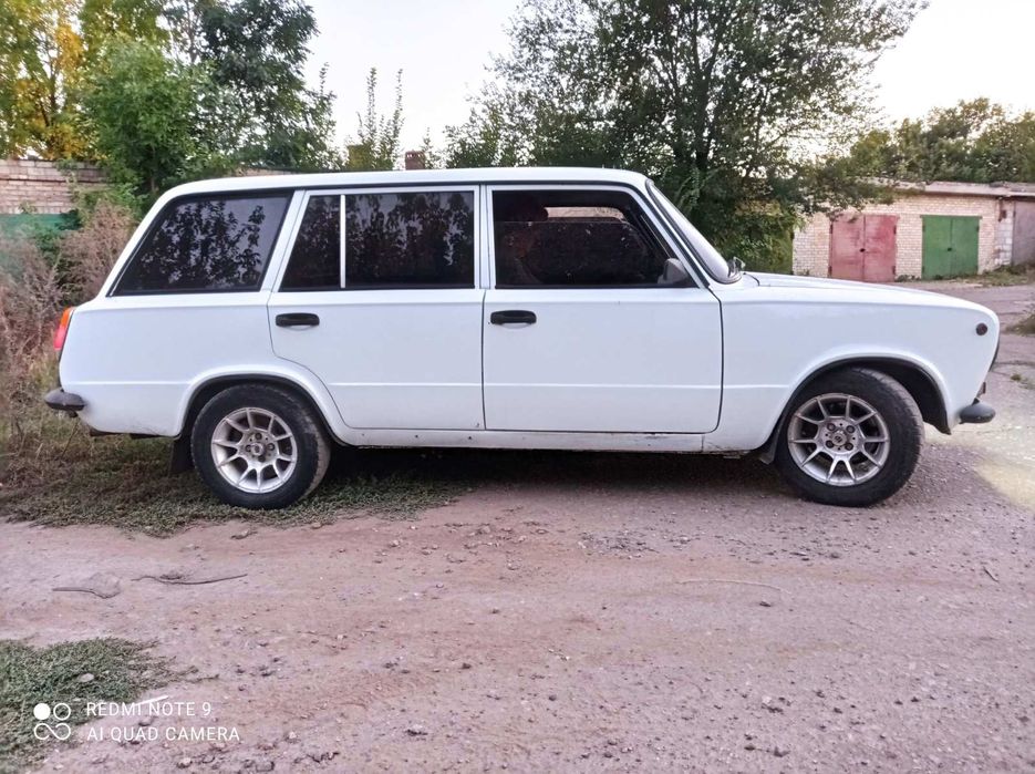 Продам авто ВАЗ классика 2102