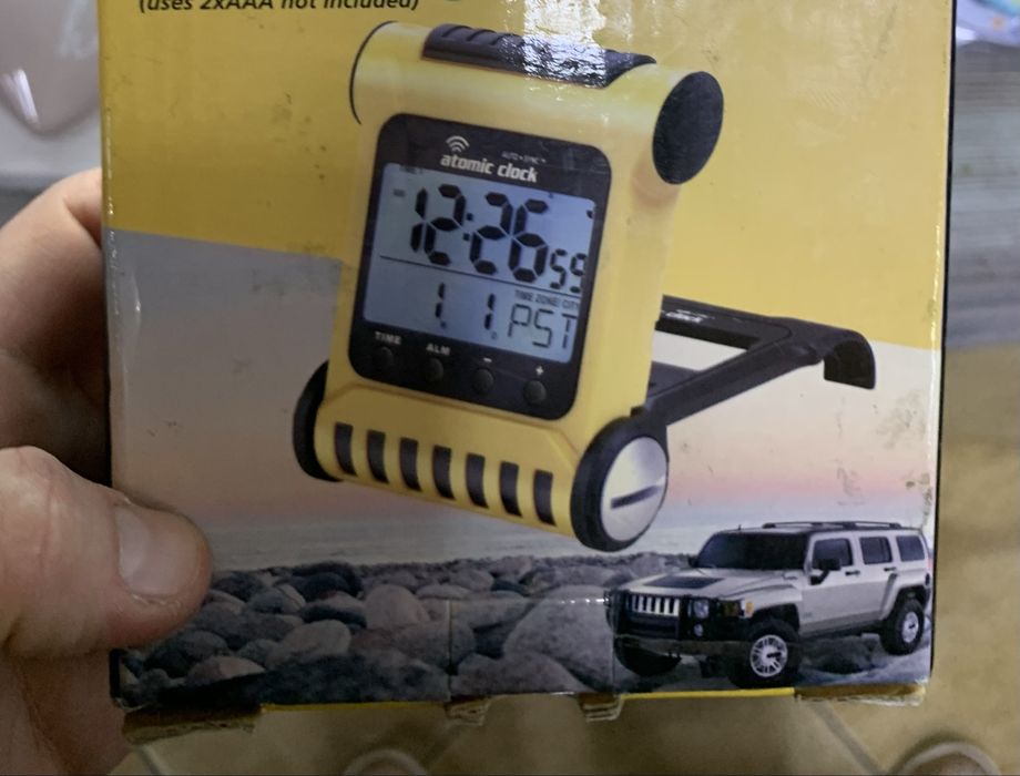 годинник з автосинхронізацією Hummer radio controlled travel clock