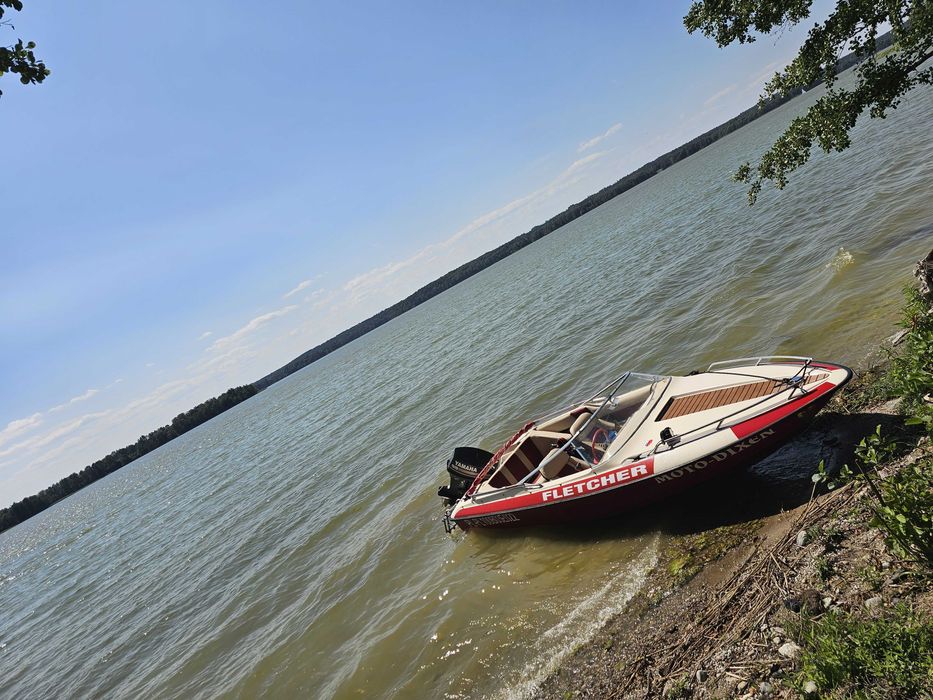Motorówka Jacht motorowy Fletcher Yamaha, dobry stan, zarejestrowany