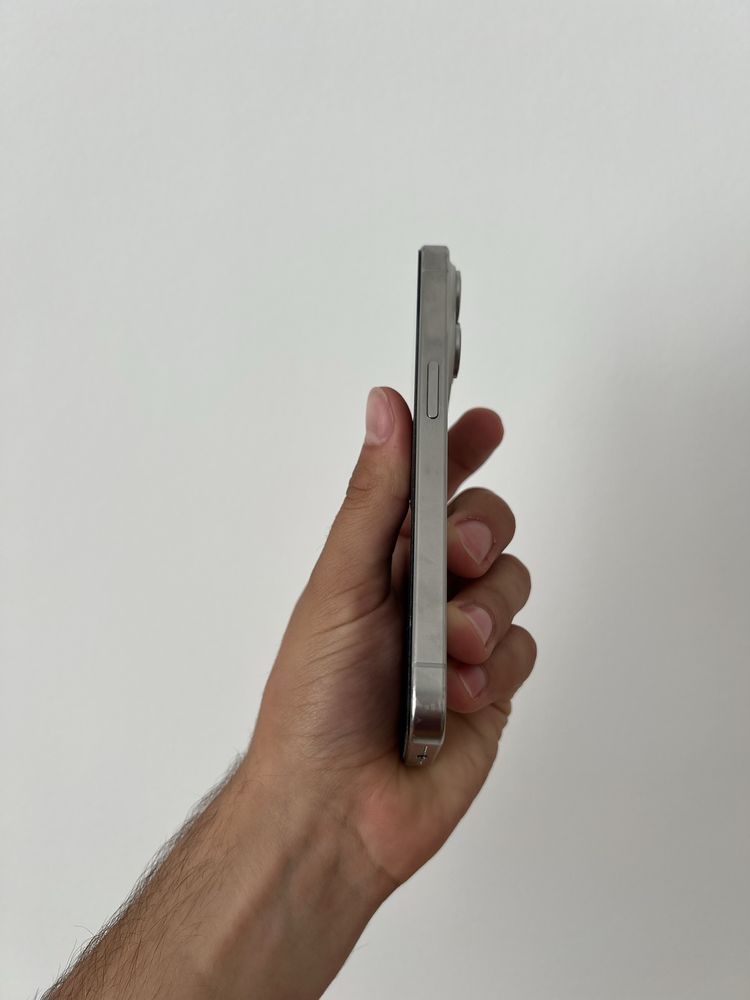Iphone 15 Pro 128 GB АКБ 100% Neverlock