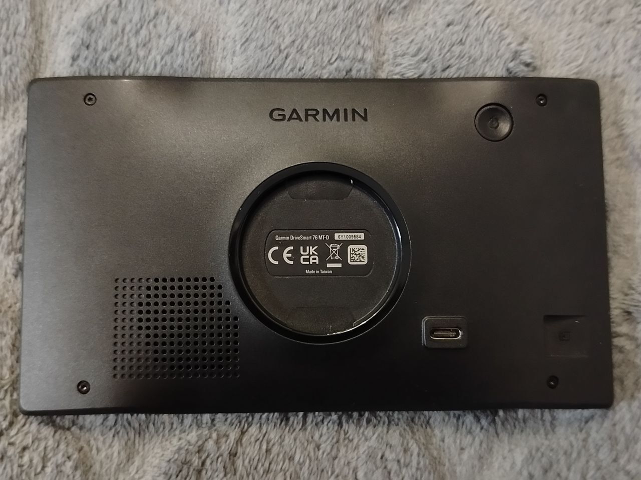 Продам навігатор Garmin Drive smart 76