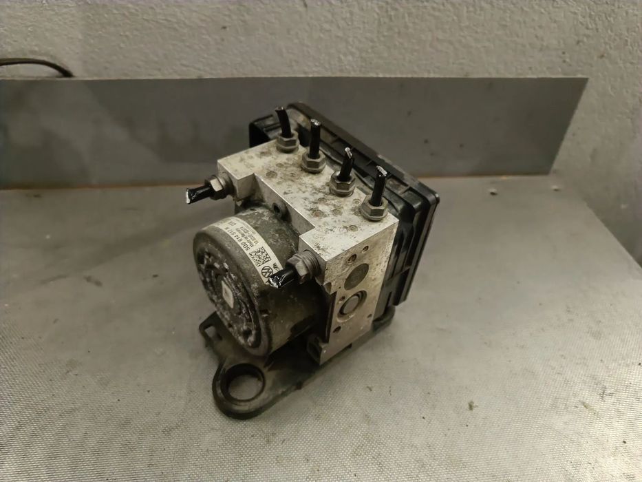 Pompa ABS Skoda Octavia 3 Superb III VW Passat Golf Seat Leon Audi 5Q0614517N 5Q0907379P