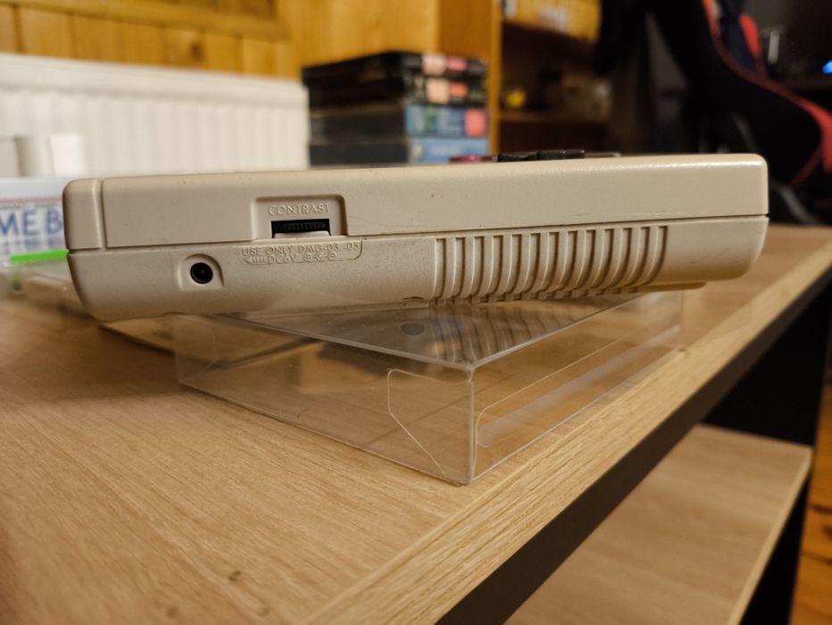 Game Boy Classic DMG-01 + gry
