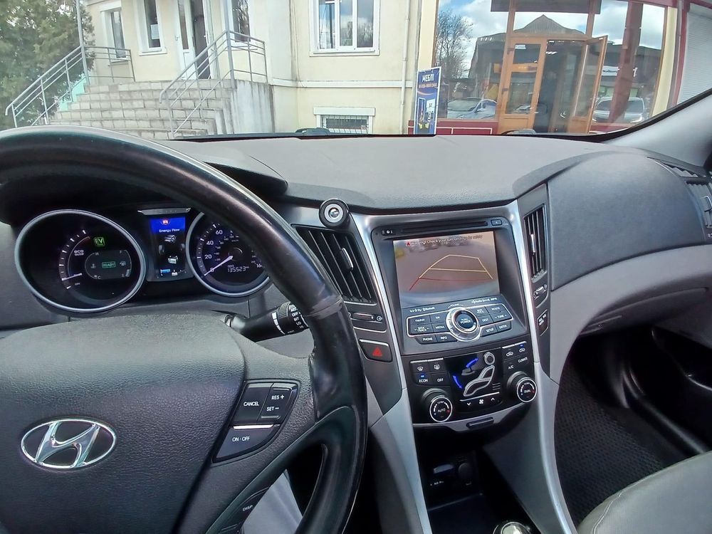 Продам Hyundai Sonata  Hibrid 2013р.