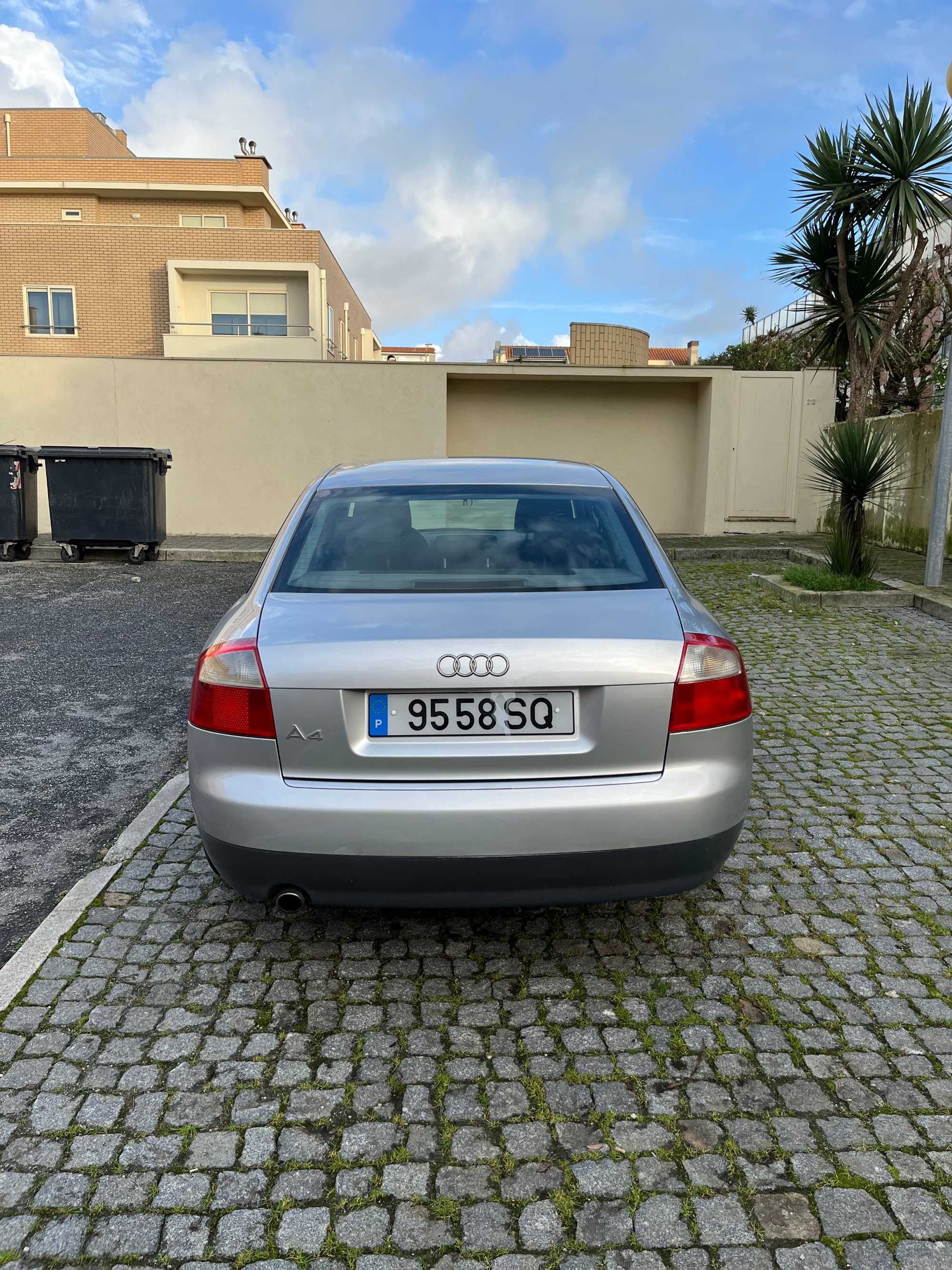 Audi A4 1.6 2001 GPL