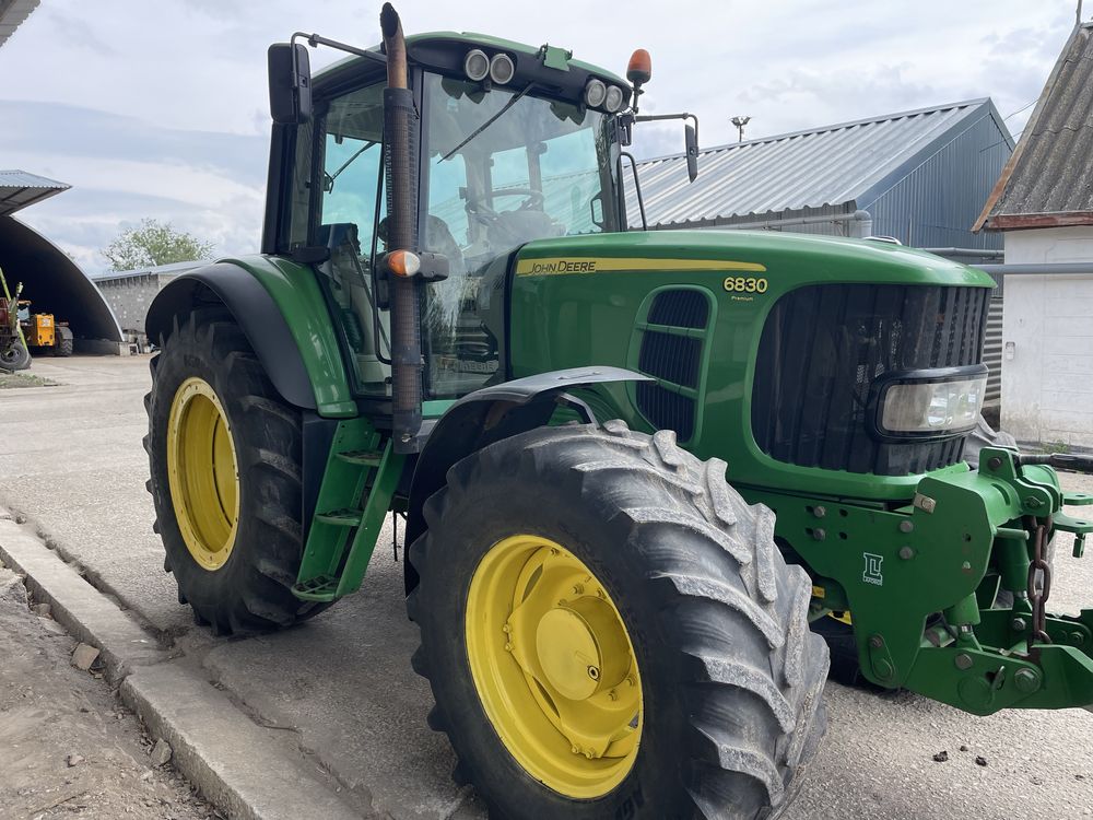 Продам John Deere 6830 Premium