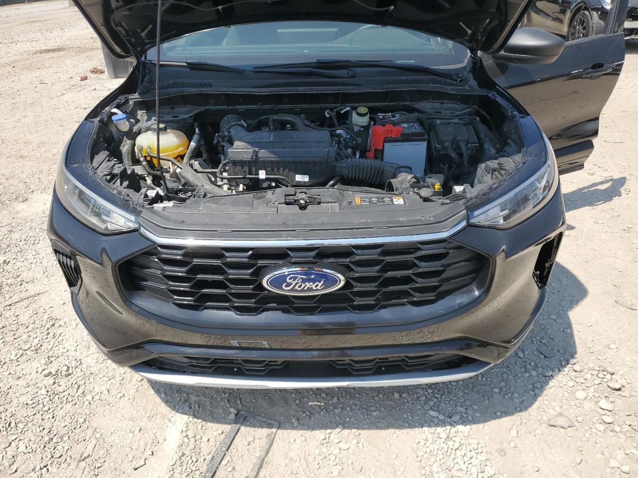 Ford Escape 24 R silnik 1.5/185 4x4