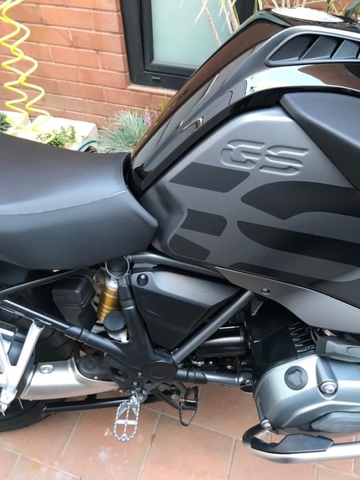 BMW GSA 1200 triple black