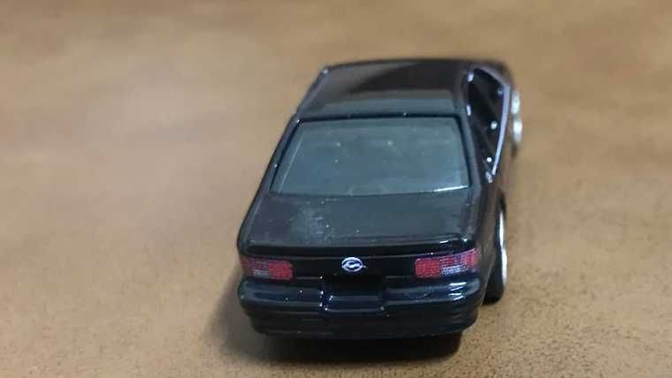 Запакована Hot Wheels Boulevard
#74 '96 Chevrolet Impala SS