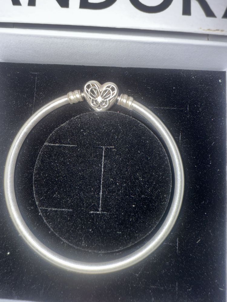 Pulseira pandora original rigida tam 16