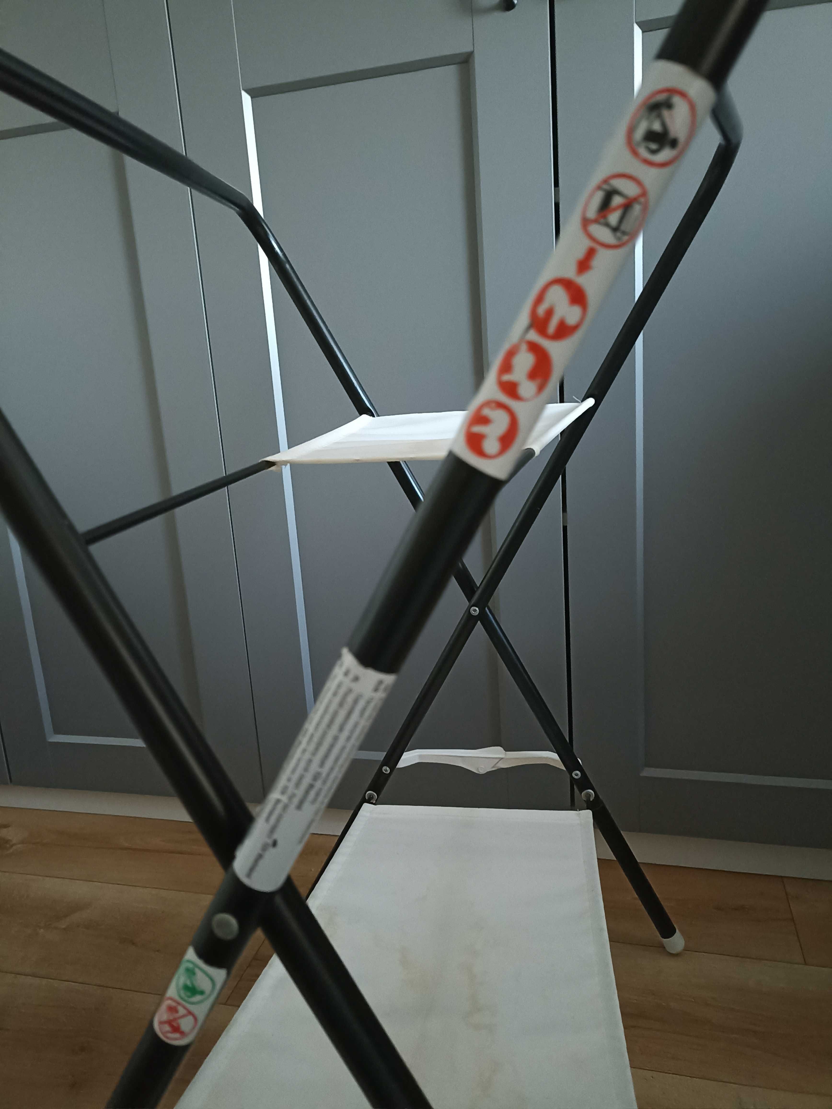 Stojak pod wanienkę - stabilny i wygodny