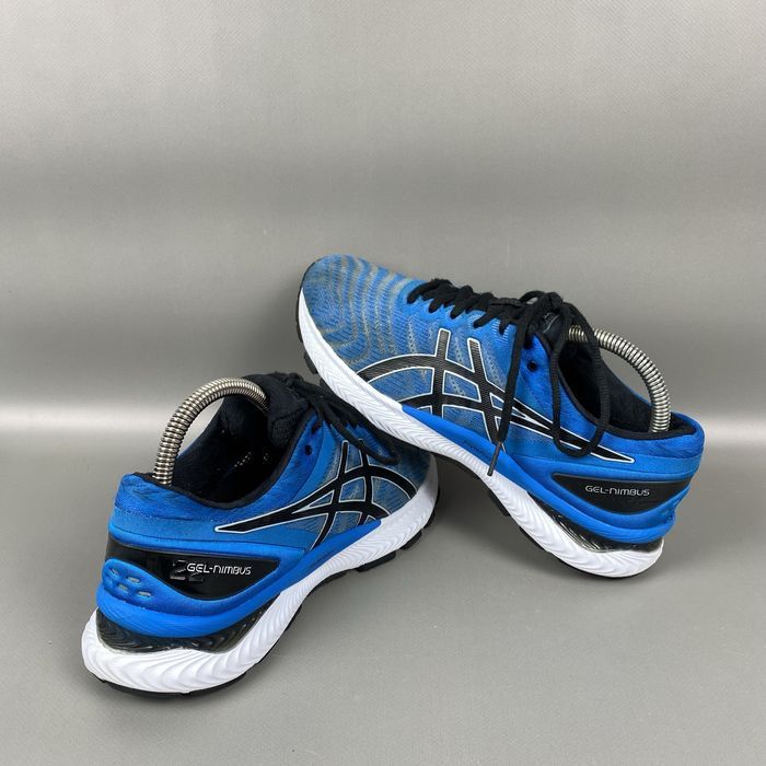 Кросівки для бігу Asics Gel Nimbus 22 [1011A680] Оригінал