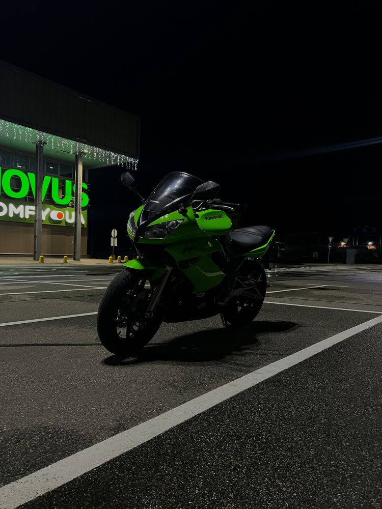 Kawasaki ex650 r