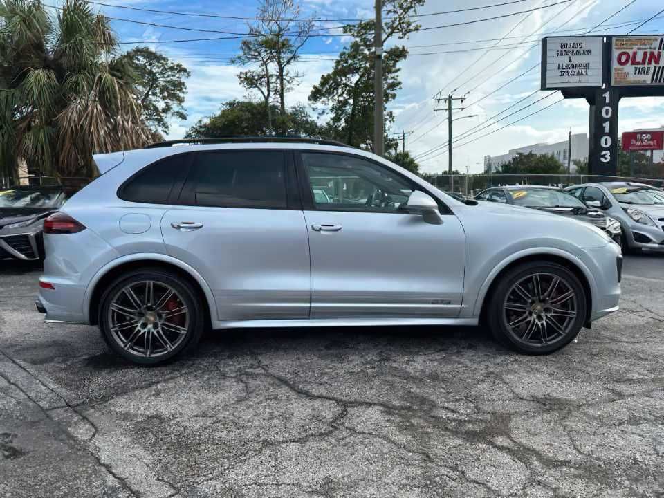 2017 Porsche Cayenne