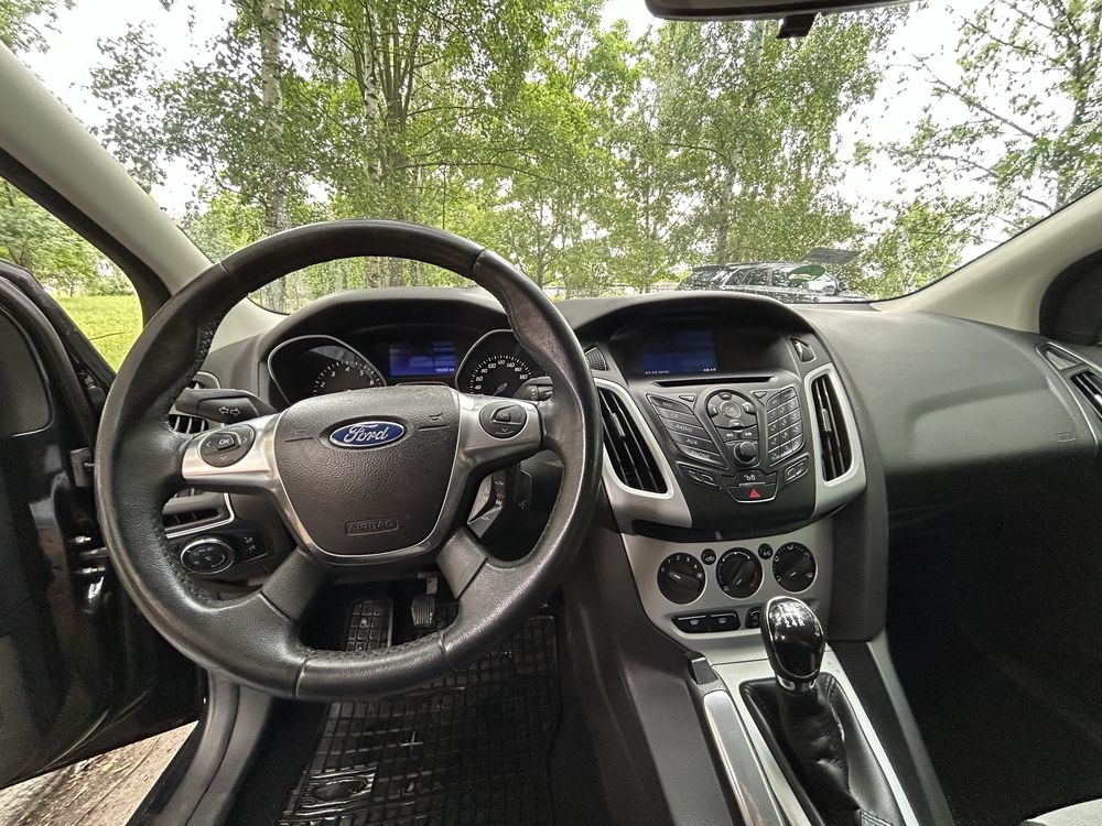 Sprzedam Ford Focus kombi Mk3 2012