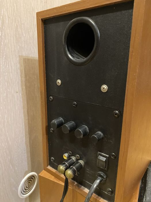 Продам колонки Gembird WCS-611