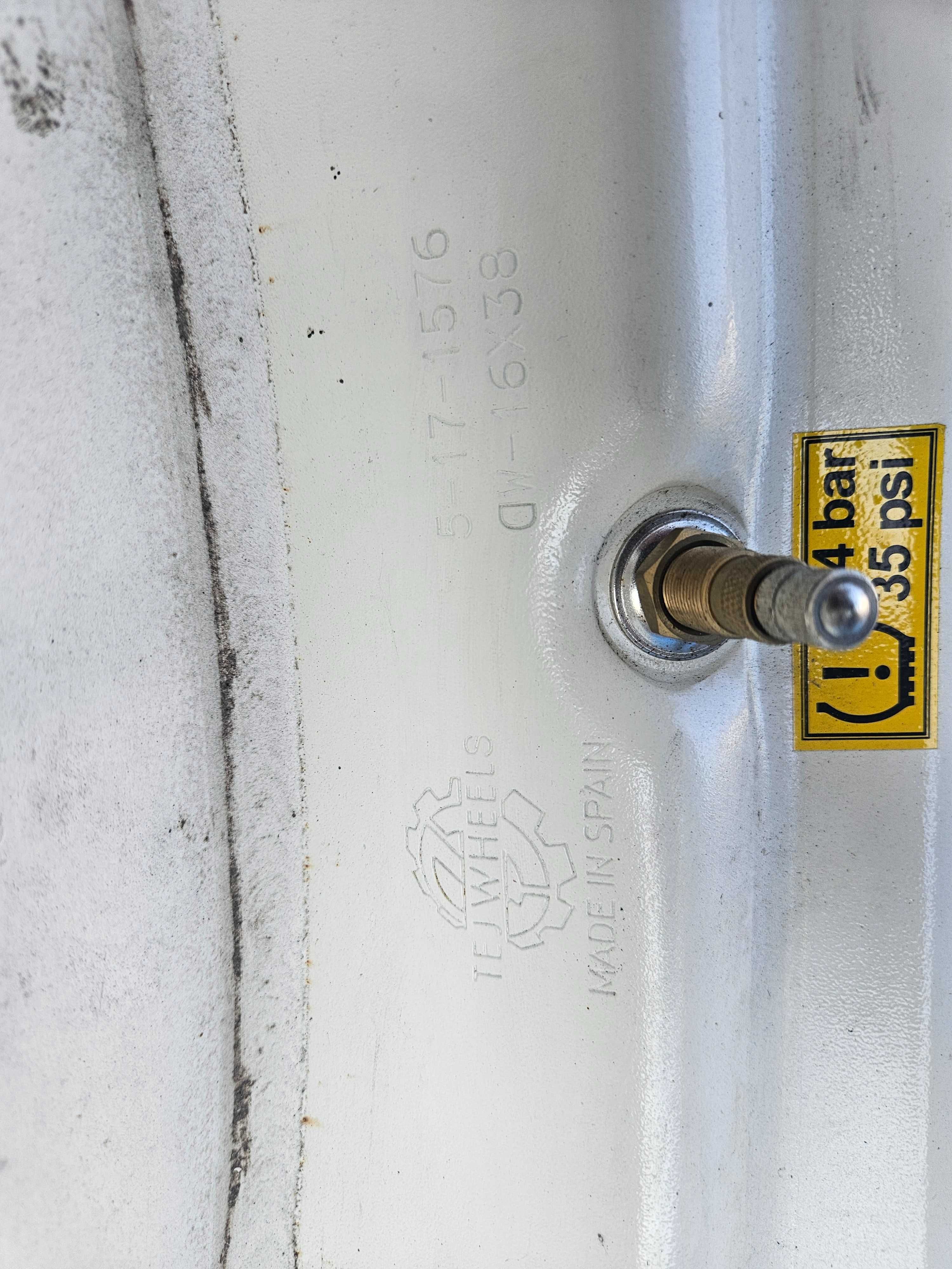 Koła Opony BKT 520/85 - R 38 RT 855 20.8 20,8R 38 Agrimax Koło Opona