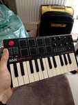 kontroler MIDI Akai MPK mini MK2