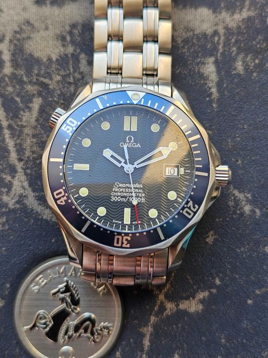 Omega Seamaster Professional automatic 300 Bond full size 41 mm + box