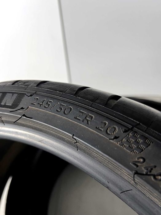Pneus Michelin Pilot Sport 4S - 245/30/20 - Como NOVOS