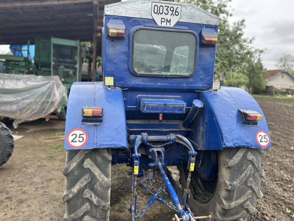 Трактор ЛТЗ Т40АМ