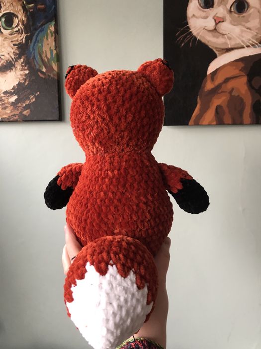 Pluszowy rudy lis na szydełku