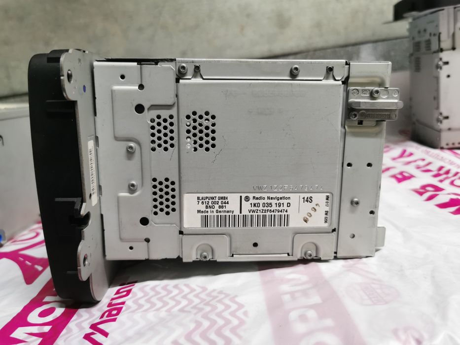 Оригінальна автомагнітола Volkswagen Passat, Golf Blaupunkt