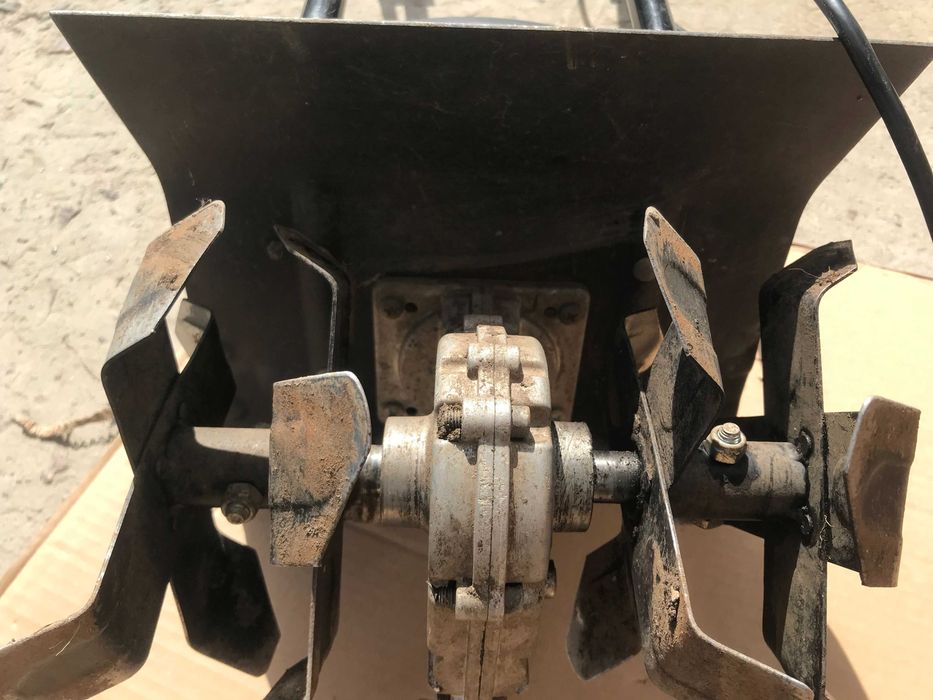 Культиватор електричний  NMT800, 800 Вт. 28 см з Англії