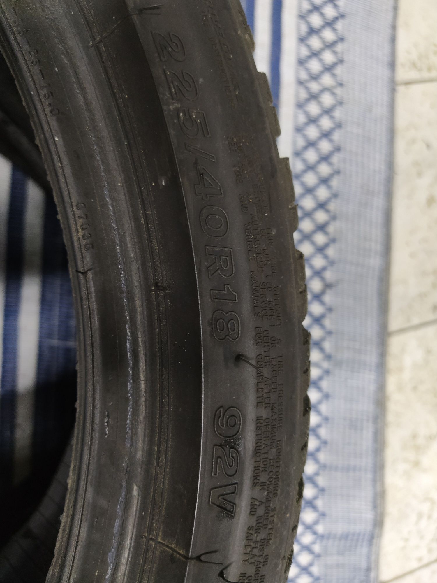 2 Opony zimowe 225/40r18 BRIDGESTONE 2019r