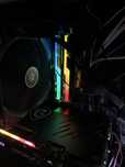 Продам оперативну памʼять DDR4 G.SKILL TridentZ RGB 16Гб 3000МГц