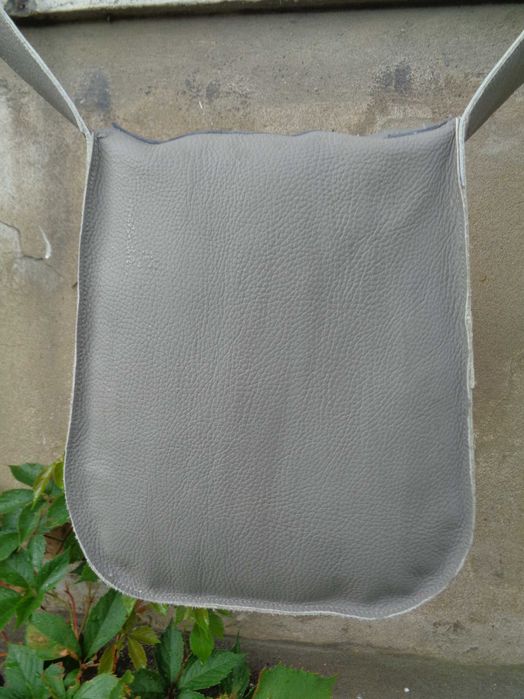 Artystyczna torebka skórzana z głową kobiety. Handmade