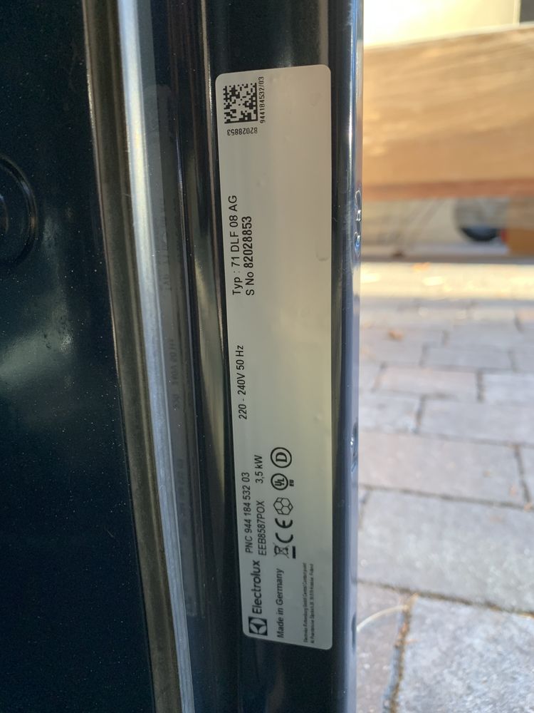 Piekarnik Electrolux EEB8587POX