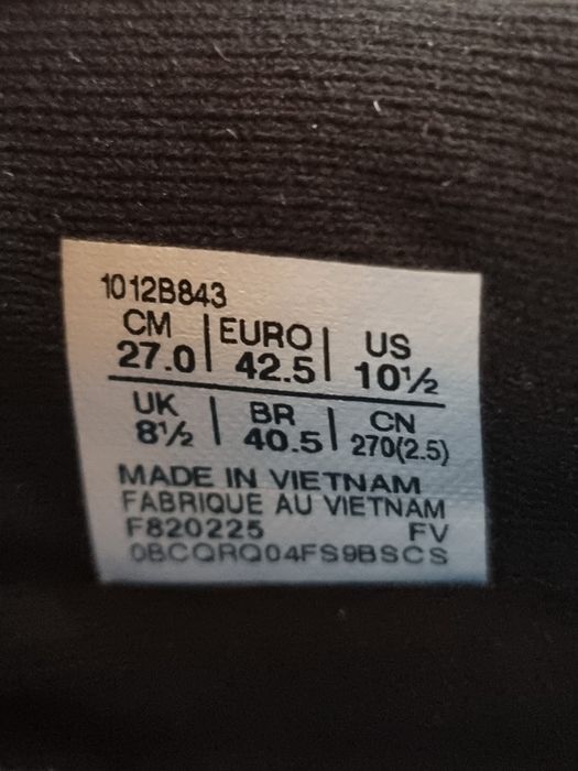 Оригінал 100% жіночі кросівки asics gt 2000 14 euro  42.5