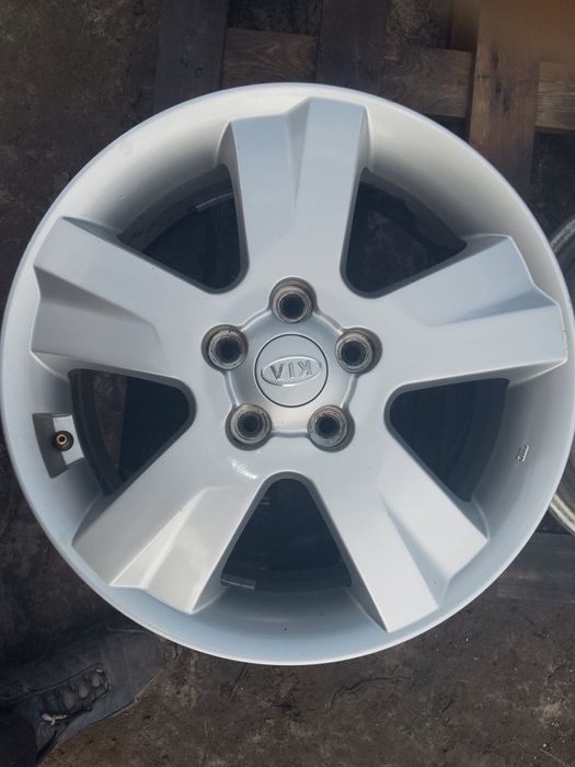 Диски Кія-Венга/Хундай R17/5×114.3/6.5J/ET-54/DIA 67.1mm;з Данії;гарні
