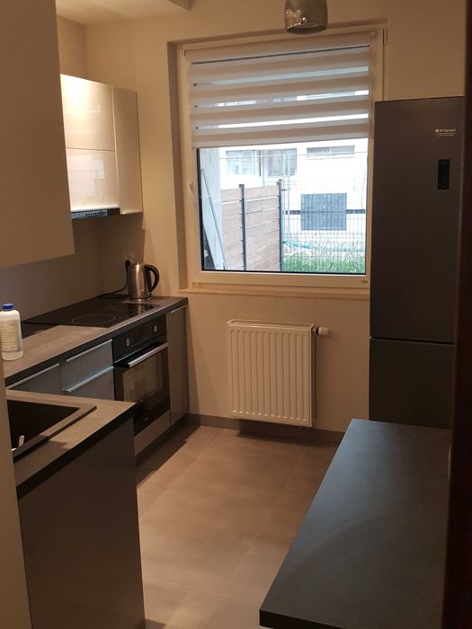 Pokój w doskonałej lokalizacji (ul Dobrego Pasterza), wszystkie opłaty