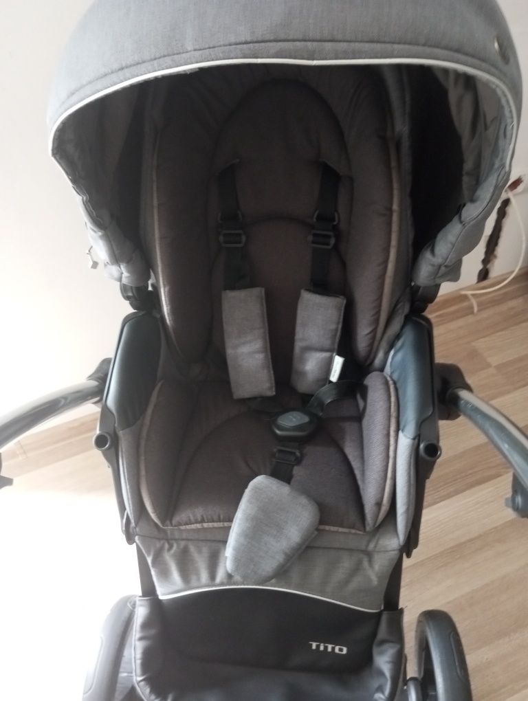 Wózek Bebetto Tito 3 w 1 plus isofix