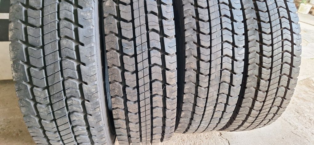 295/80 R22.5 TEAMSTAR TH DRIVE 4шт  ведущие грузовые шины