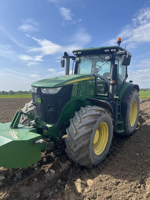 John deere 7200R