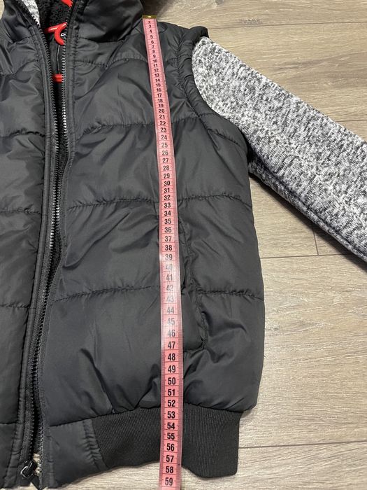 Куртка весна-осінь на 12 р.