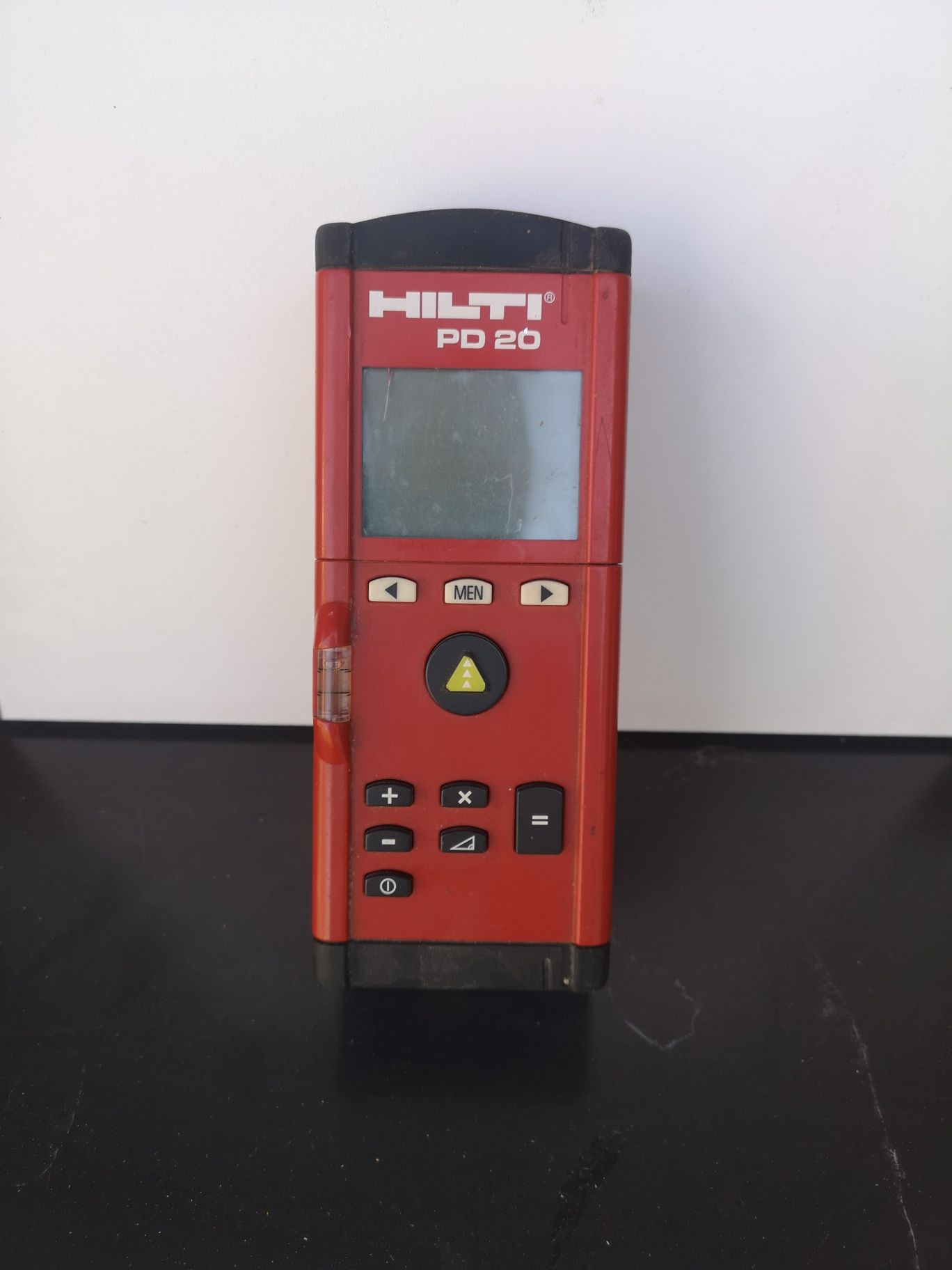 Dalmierz laserowy, Hilti PD-20. Profesionalny